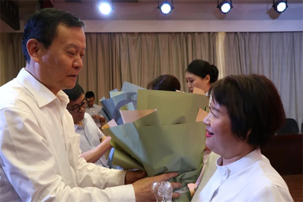 3.webp.jpg 3.webp.jpg