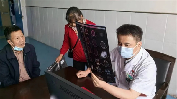 4.webp.jpg 4.webp.jpg