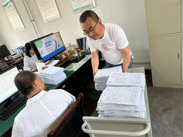 8.webp.jpg 8.webp.jpg