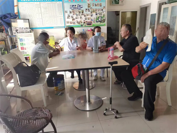 2.webp.jpg 2.webp.jpg