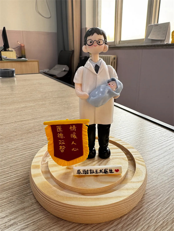 2.webp.jpg 2.webp.jpg