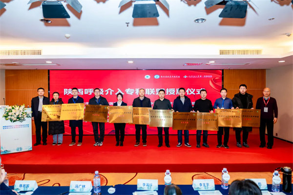 2.webp.jpg 2.webp.jpg