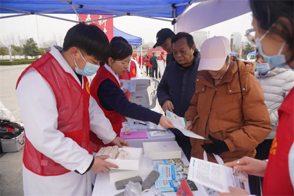 2.webp.jpg 2.webp.jpg